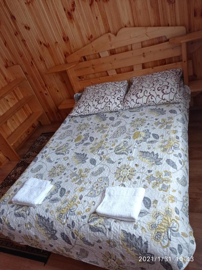"Різьбярська Садиба" Slavske Εξωτερικό φωτογραφία