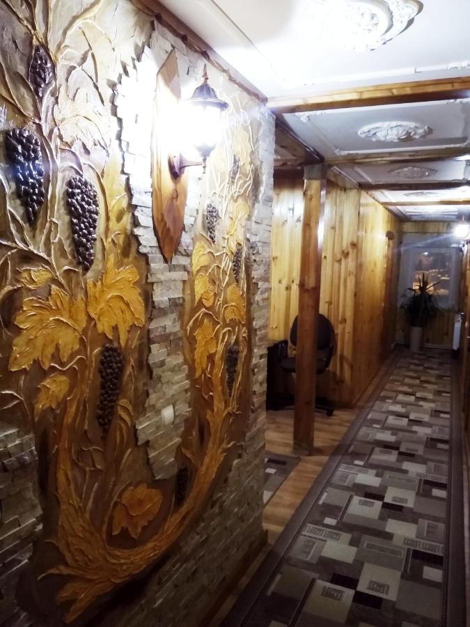 "Різьбярська Садиба" Slavske Εξωτερικό φωτογραφία