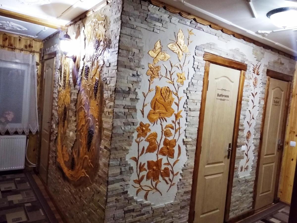 "Різьбярська Садиба" Slavske Εξωτερικό φωτογραφία